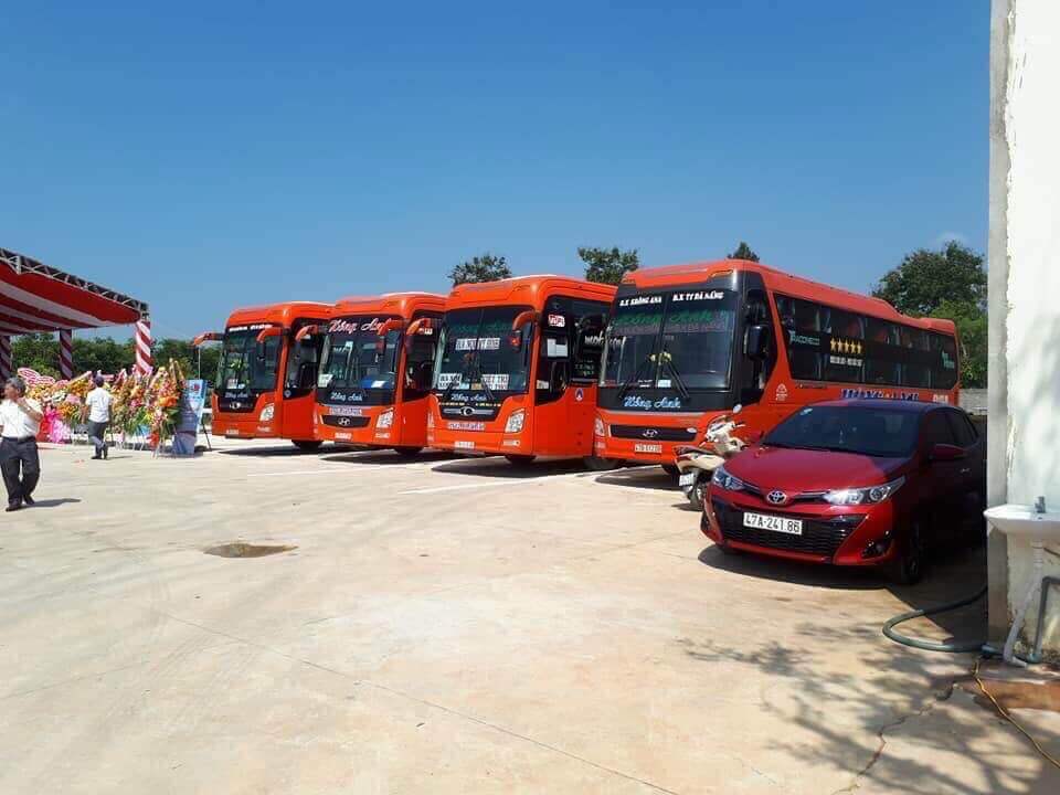 Nhà xe Hồng Anh